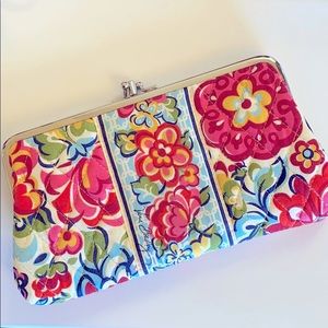 Vera Bradley wallet